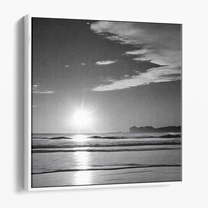 Silent Shorelines: Tranquil Black and White Beach Photography